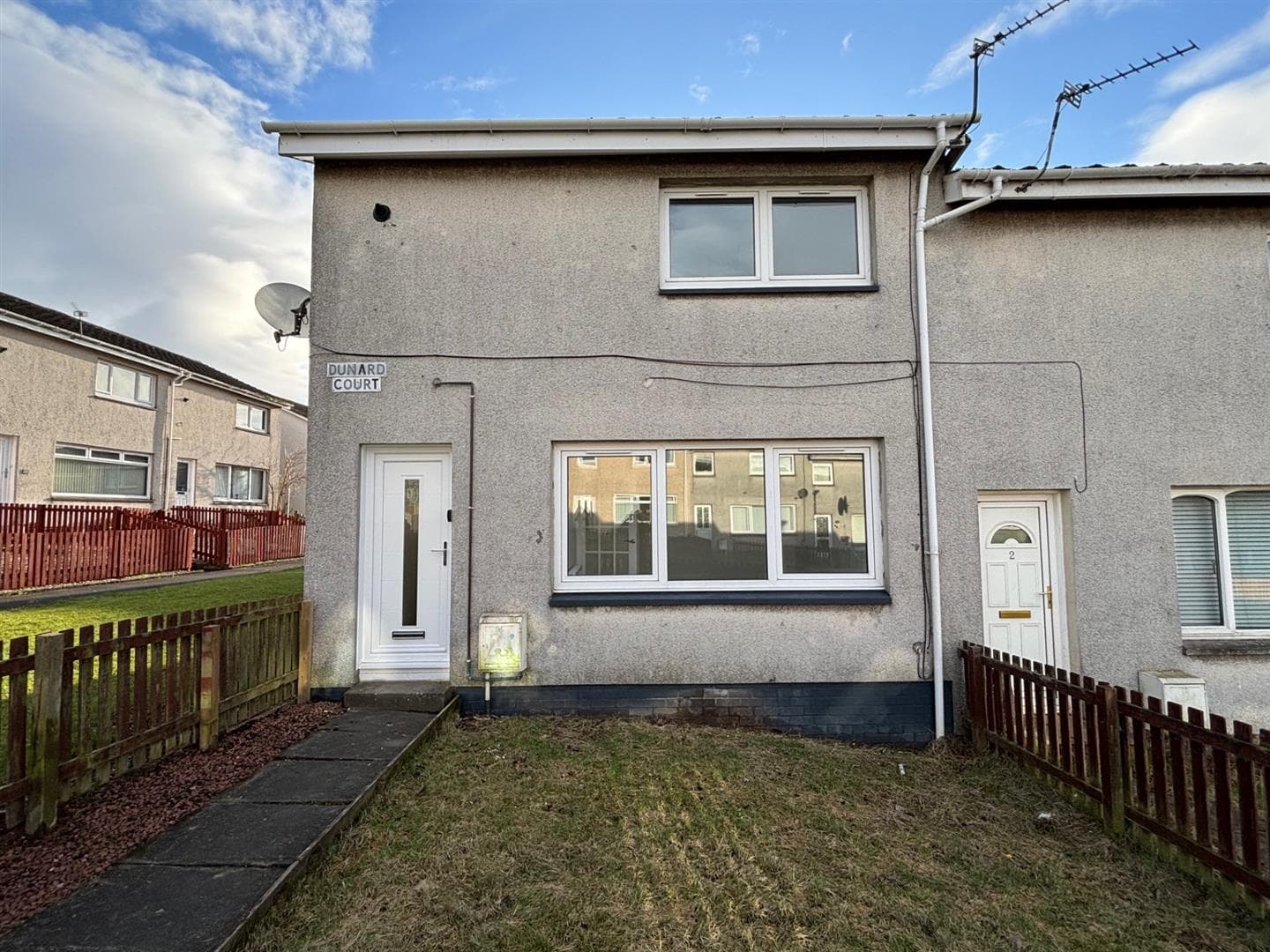Dunard Court, Carluke