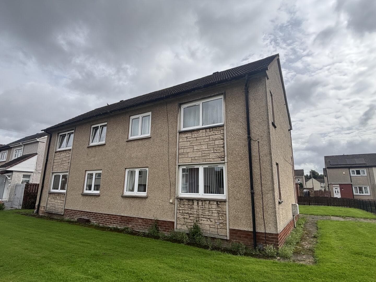 Roseberry Place, Hamilton